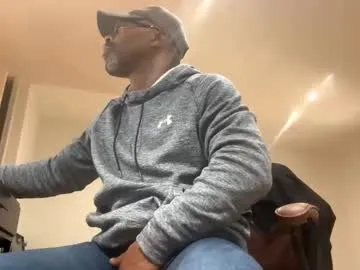 easternjerk — 30 tokens pm, 500 tokens cum shot talk in tip notes