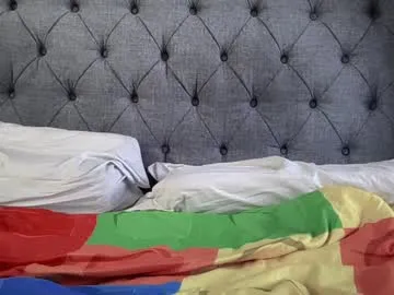 eatmypie69 — Goal 1 : Squirt (999 tokens remaining) Follow my  pieeater69 #milf #squirt #hairybush #hairy #anal