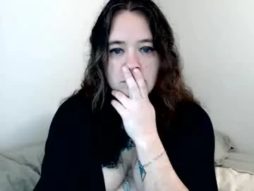 echosol17 — just rolled out of bed. get me to cum show this morning #bbw #hairy #bisexual #shy