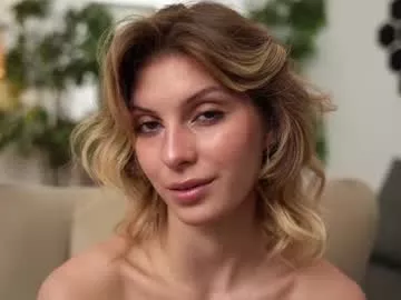 Avatar of elegant_vibes