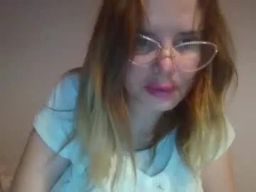 elenaflirt — #daddy #feet #bigpussylips #german #young