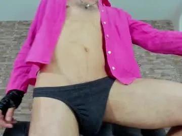 elias_sn0w — Come look at my first milk discharge  #new #bigcock #cum #uncut #skinny  [700 tokens remaining]