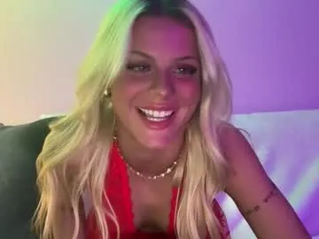 ella_hill — ride my pillow [329 tokens remaining]