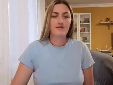 ella_max_live from Chaturbate is Freechat