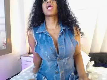 ellie_alves_ from Chaturbate