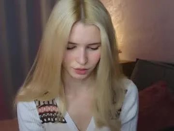 elsafawn — Morning tease <3 - Goal: naked 10 min #new #lovense #blonde #natural #smalltits