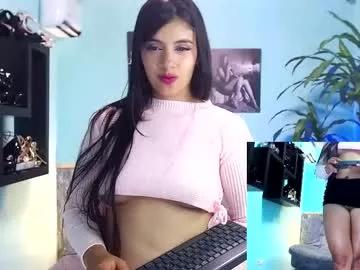 Try our girls live displays and explore the company of endless strippers, with beautiful physiques, vibrating toys and more.