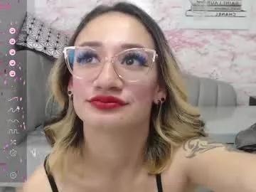 emily_rousse_t from Chaturbate is Freechat