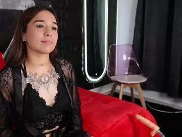 Try our girls live displays and explore the company of endless strippers, with beautiful physiques, vibrating toys and more.