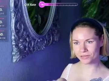 Try our girls live displays and explore the company of endless strippers, with beautiful physiques, vibrating toys and more.