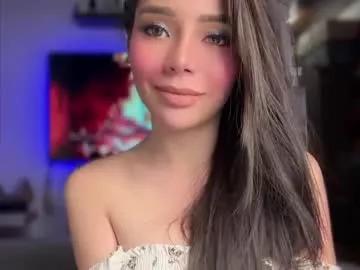 Try our girls live displays and explore the company of endless strippers, with beautiful physiques, vibrating toys and more.