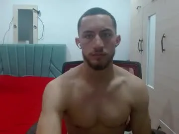 enzo_savage — CUM SHOW PUBLIC #COLOMBIAN #LATINO #MUSCLE #FITNESS #TEEN #BODYBUILDER [421 tokens remaining]