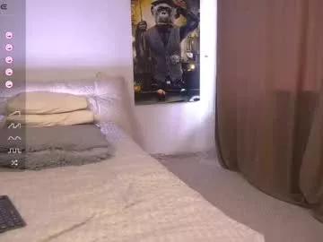 evelina_fox from Chaturbate