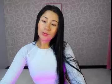 Try our girls live displays and explore the company of endless strippers, with beautiful physiques, vibrating toys and more.