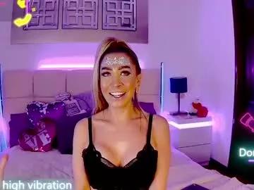 Try our girls live displays and explore the company of endless strippers, with beautiful physiques, vibrating toys and more.