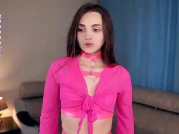 Try our girls live displays and explore the company of endless strippers, with beautiful physiques, vibrating toys and more.