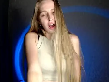 femkedejager — hello welcome! sexy show in private. #dutch #longhair #english #horny #lesbian