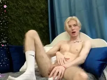 fiachand — GOAL: get naked [111 tokens remaining] Im so horny today. Fav pattern 38;111;220. Follow to my Fansly.Welcome to my room!  #lovense #young #twink #femboy #gay