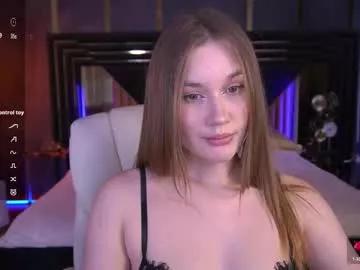 Try our girls live displays and explore the company of endless strippers, with beautiful physiques, vibrating toys and more.