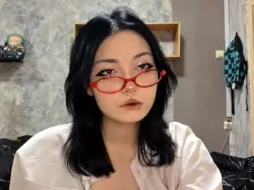 frankreyne — Goal: Look at my eyes closer! - My name is Katrin and I'm #18 year old and i am #shy #new # #teen girl with #bigtits and it's my first week here [25 tokens remaining]