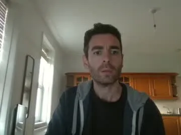 frenchbdmaninlondon — Help me CUM... (OF: frenchbdmaninlondon) - Goal: Make me Cum [150 tokens left] #french #uncut #fit #bigcock #dom