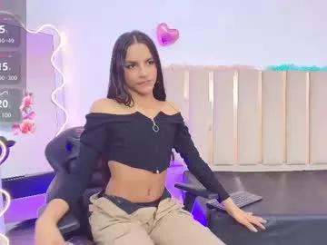 Try our girls live displays and explore the company of endless strippers, with beautiful physiques, vibrating toys and more.