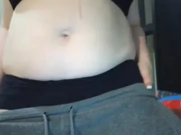 fuzzypeaches87's avatar