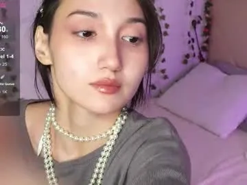 gentlemusee — take off your tights and show your legs #18 #skinny #feet #lovense [0 tokens remaining]