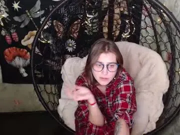 greenwitch9 — pajama party | 4 spanks on the ass * 142 tks left * | #sexy #c2c #cute #pvt #shy |