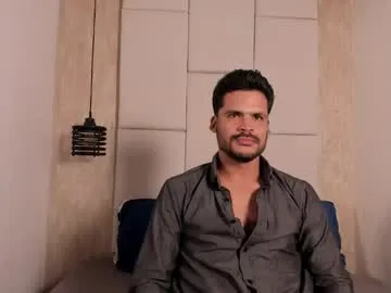 hamilton_1 — Make feel hot. [22 tokens left] I'm ready to make you sweat with my wet t-shirt show, are you ready?" #bigcock #muscle #cum #arab #hairy