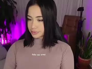 Try our girls live displays and explore the company of endless strippers, with beautiful physiques, vibrating toys and more.