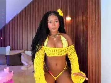 Try our girls live displays and explore the company of endless strippers, with beautiful physiques, vibrating toys and more.