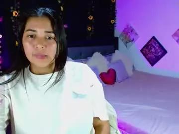 Try our girls live displays and explore the company of endless strippers, with beautiful physiques, vibrating toys and more.