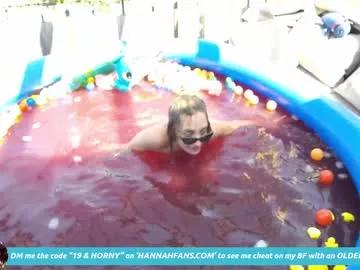 hannahjames710 from Chaturbate