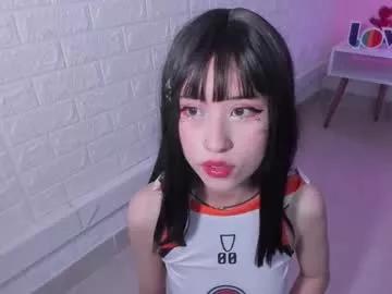Try our girls live displays and explore the company of endless strippers, with beautiful physiques, vibrating toys and more.