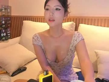 hee_jin model from Chaturbate