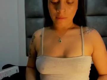 Try our girls live displays and explore the company of endless strippers, with beautiful physiques, vibrating toys and more.