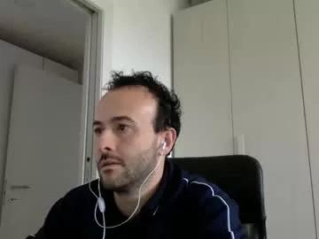 hhombre from Chaturbate