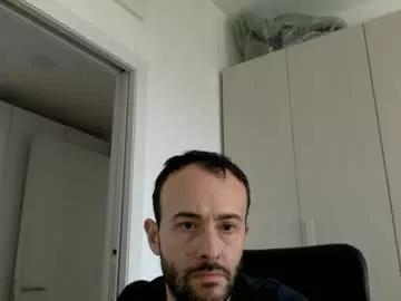 hhombre from Chaturbate
