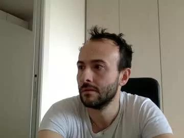 hhombre from Chaturbate