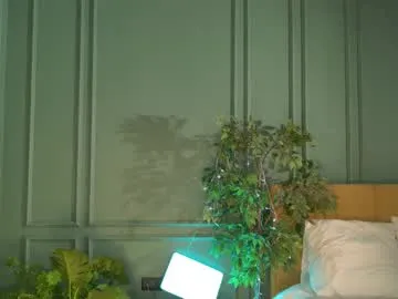 hidden_charm_'s avatar