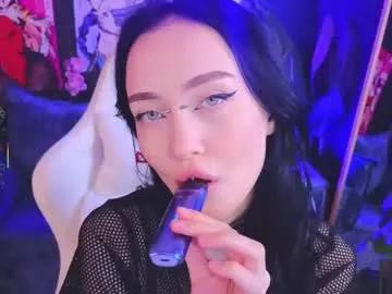 Try our girls live displays and explore the company of endless strippers, with beautiful physiques, vibrating toys and more.