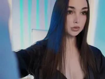 hollyextra from Chaturbate