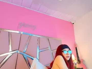 Try our girls live displays and explore the company of endless strippers, with beautiful physiques, vibrating toys and more.