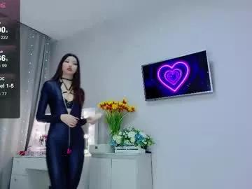 Try our girls live displays and explore the company of endless strippers, with beautiful physiques, vibrating toys and more.
