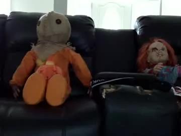 Try our girls live displays and explore the company of endless strippers, with beautiful physiques, vibrating toys and more.