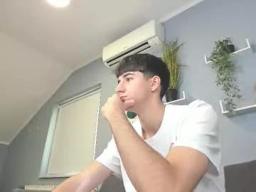 hotflirtyfella from Chaturbate is Freechat