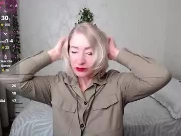 Try our girls live displays and explore the company of endless strippers, with beautiful physiques, vibrating toys and more.