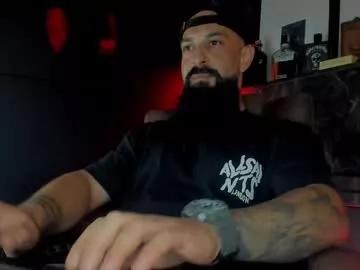 Try our girls live displays and explore the company of endless strippers, with beautiful physiques, vibrating toys and more.