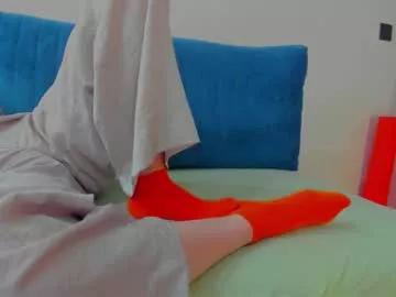 Try our girls live displays and explore the company of endless strippers, with beautiful physiques, vibrating toys and more.